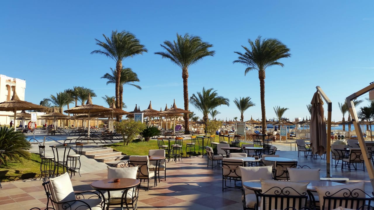 Blick Richtung Strand Beach Albatros Resort