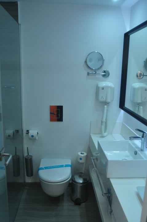 Zimmer Crystal Springs Beach Hotel