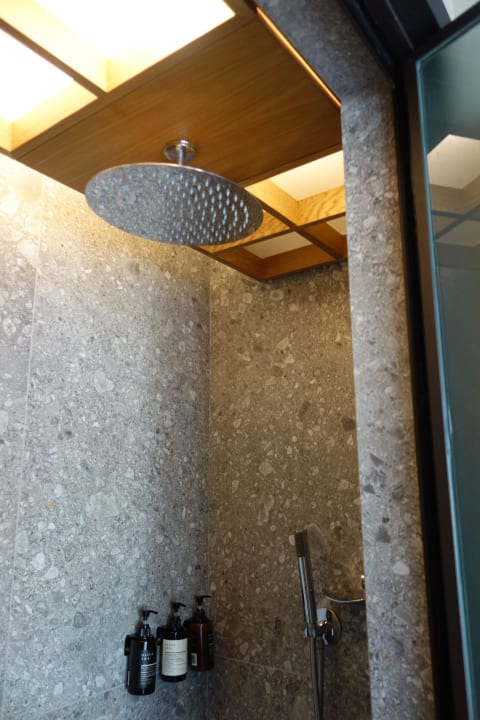 Zimmer The Royal Senses Resort, Curio Collection by Hilton