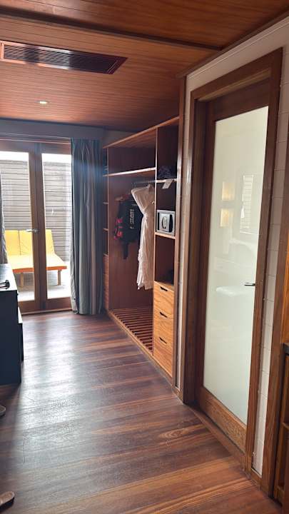 Zimmer Meeru Maldives Resort Island