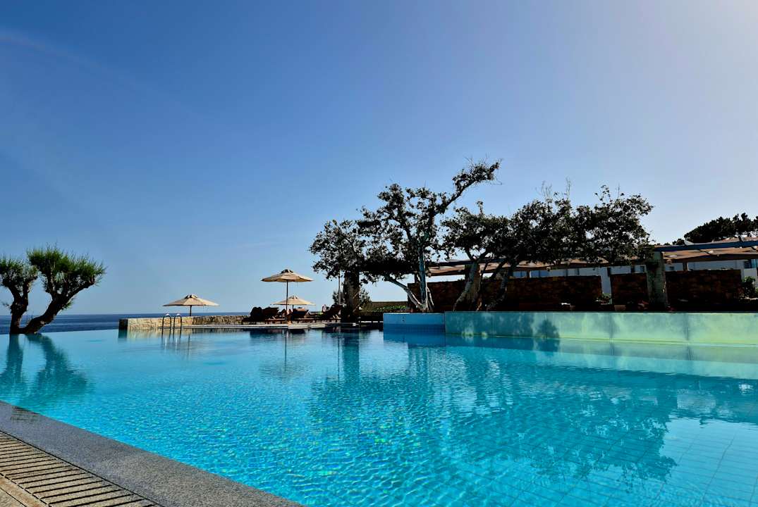 Pool Kakkos Beach Hotel