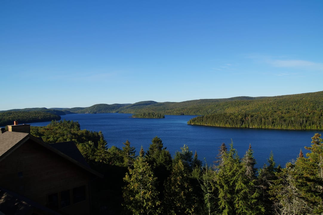 Seeblick am Morgen Hotel Sacacomie
