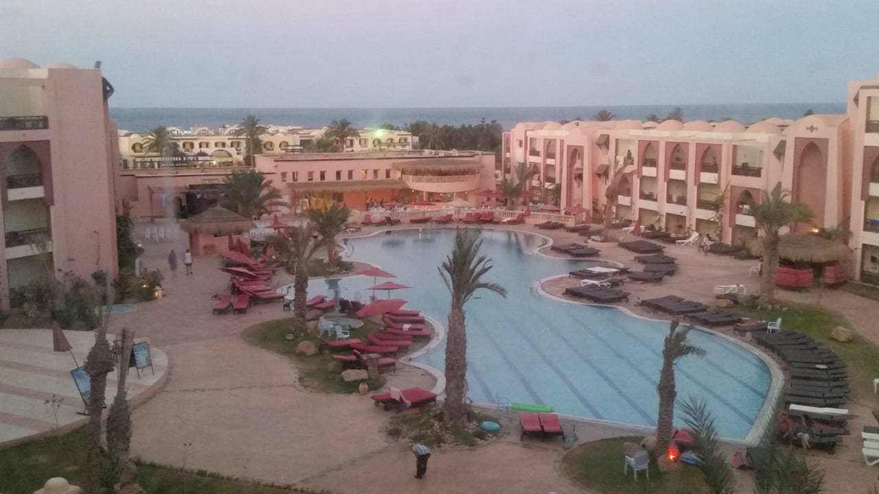 Von weitem ganz nett Lella Meriam Hotel & Club