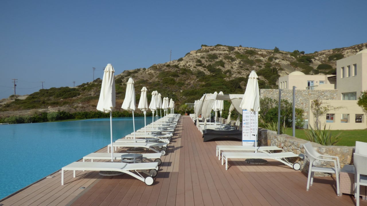 Poolanlage Atlantica Belvedere Resort