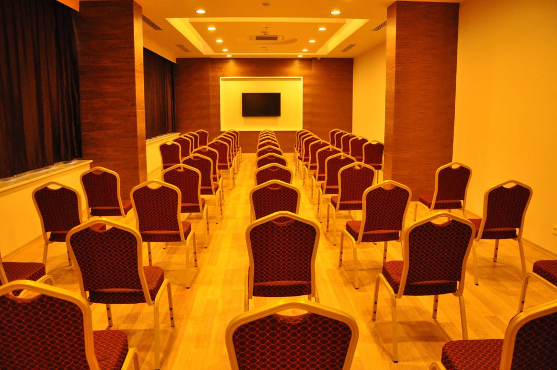 Meeting Room Dizalya Palm Garden