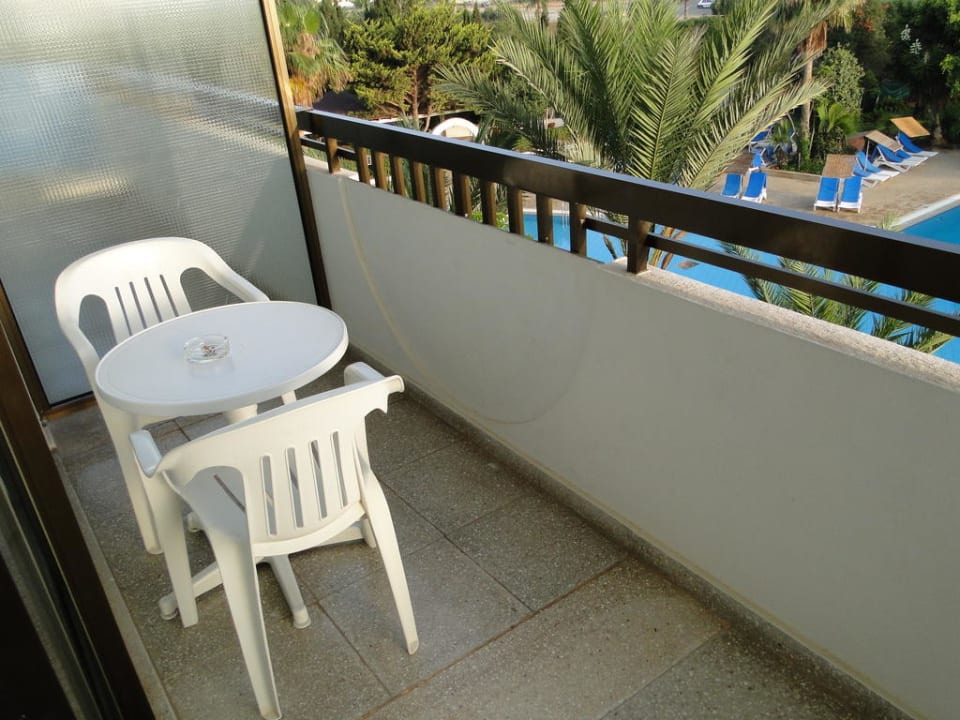 Balkon Crystal Springs Beach Hotel