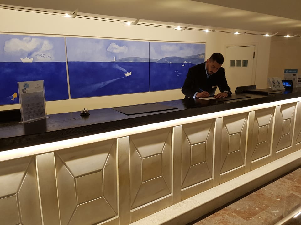 Lobby Apollonia Beach Resort & Spa