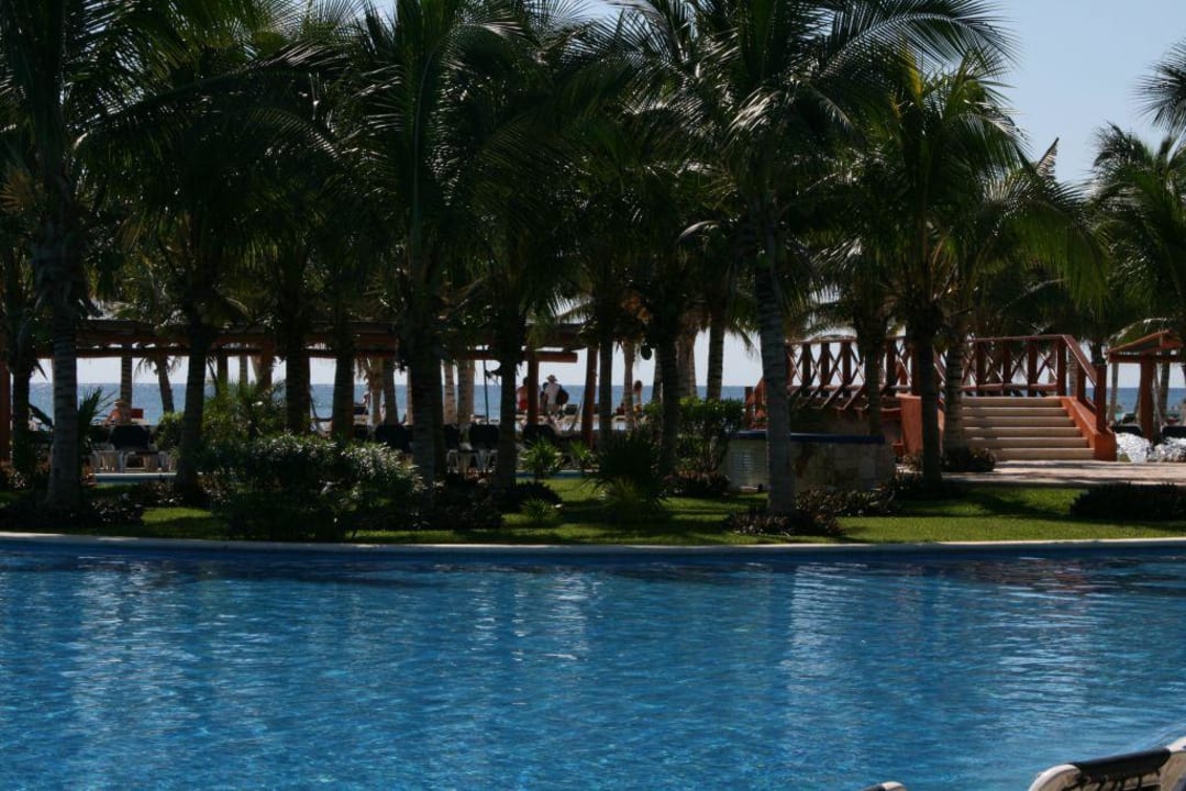 Pool und Garten Barceló Maya Tropical