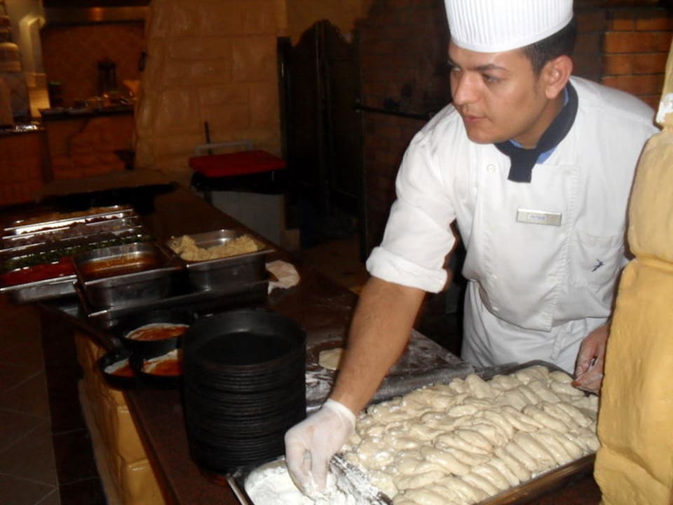 Pizza Pickalbatros Alf Leila Wa Leila Resort - Neverland Hurghada