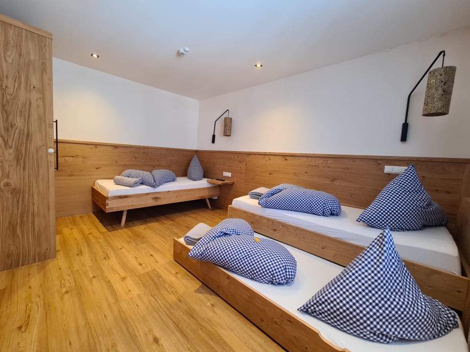 Zimmer Bergzeit - Hotel & Appartements