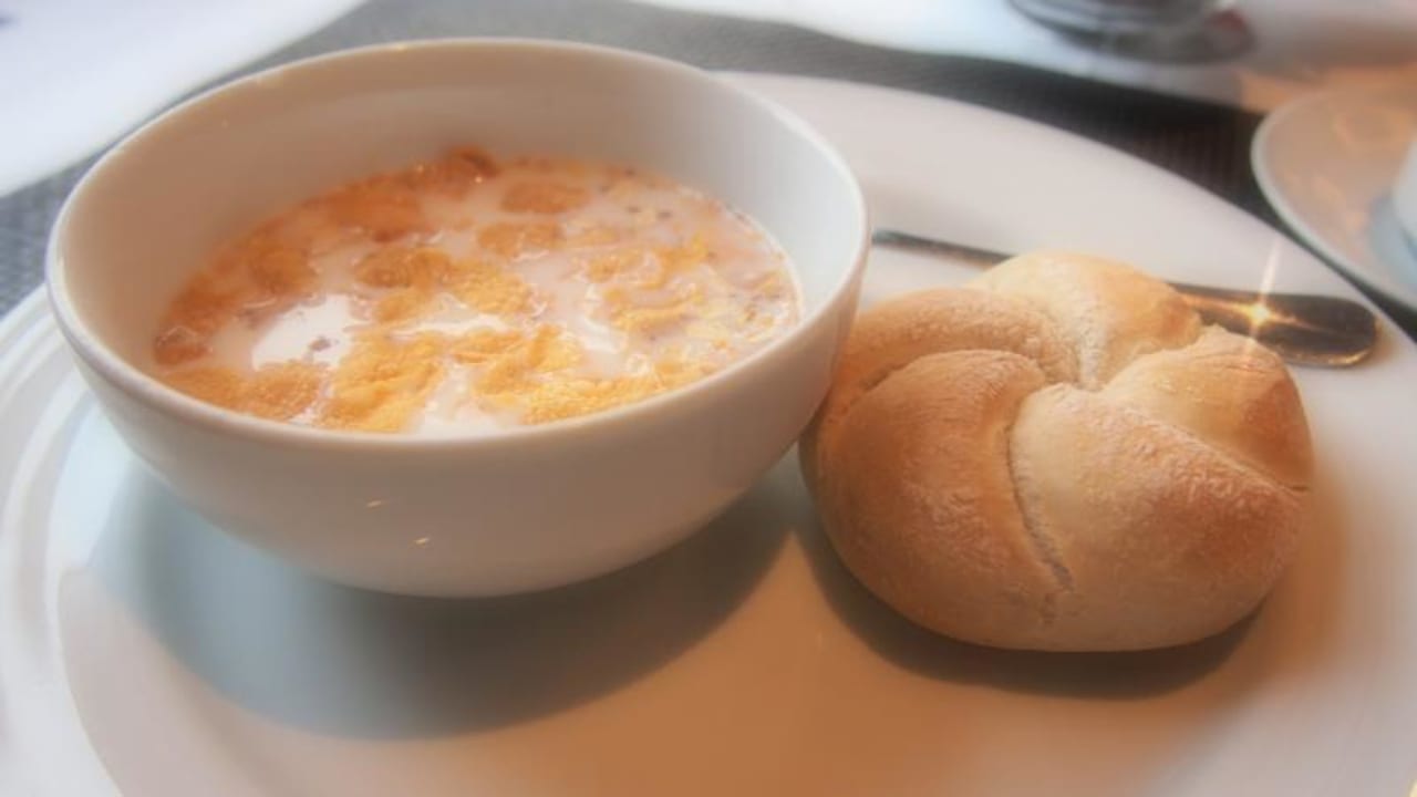 High quality of buffet breakfast. H10 Itaca