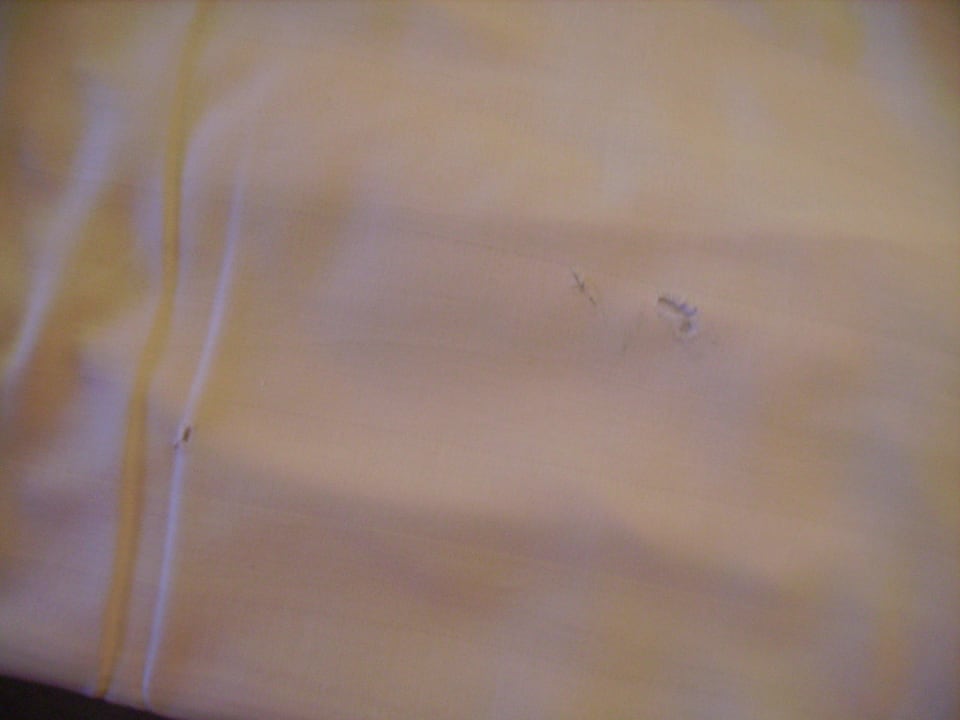 Löchrige Bettwäsche Gasthaus Zum Engel