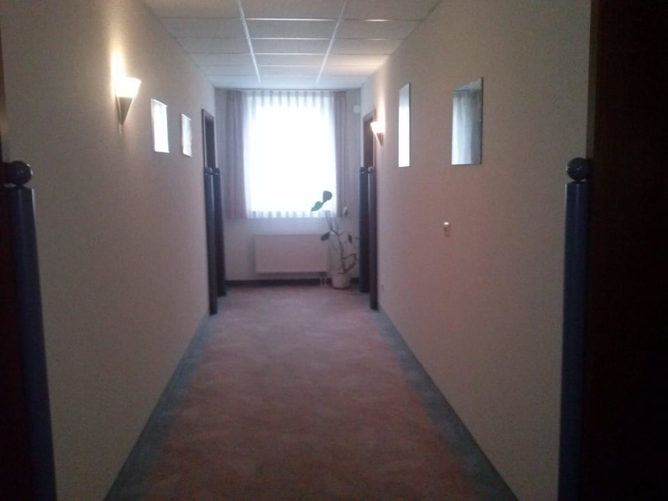 Flur zum Zimmer Rennsteighotel Herrnberger Hof
