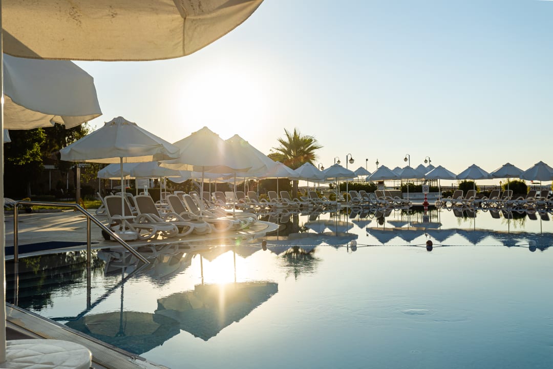 Pool Club Hotel Phaselis Rose