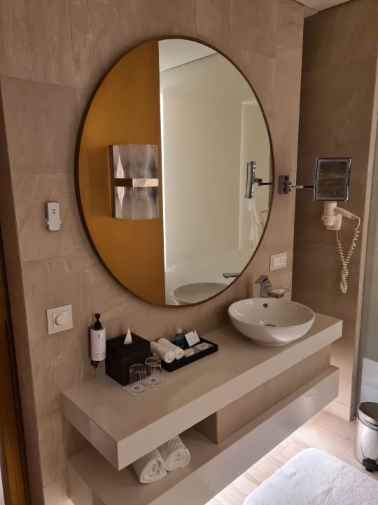 Zimmer Al Bandar Rotana - Creek