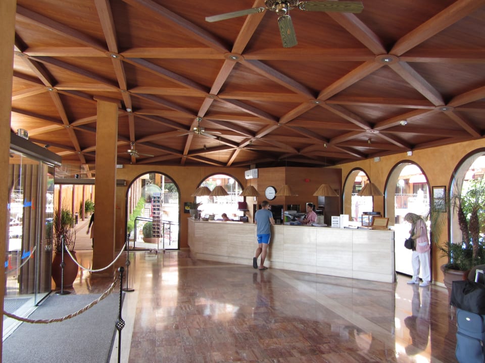 Rezeption Luna Club Hotel & Spa