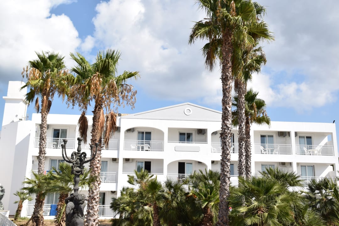 Außenansicht Sandy Beach Resort