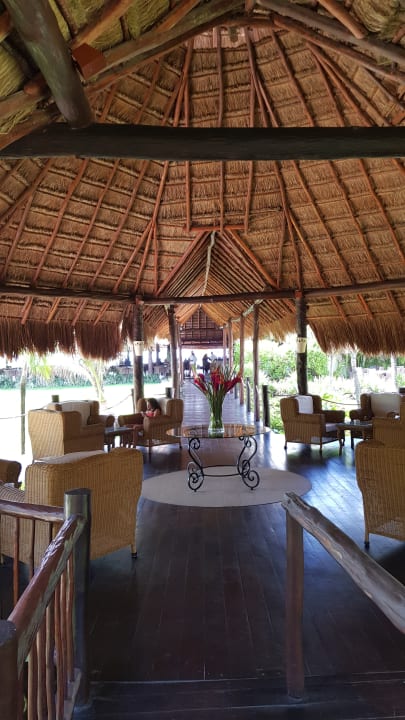 Lobby Akumal Bay Beach & Wellness Resort