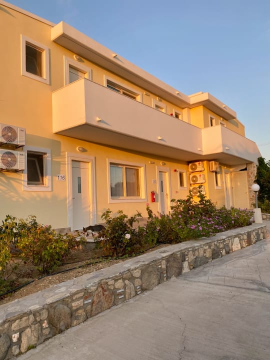 Außenansicht Hotel Kouros Palace