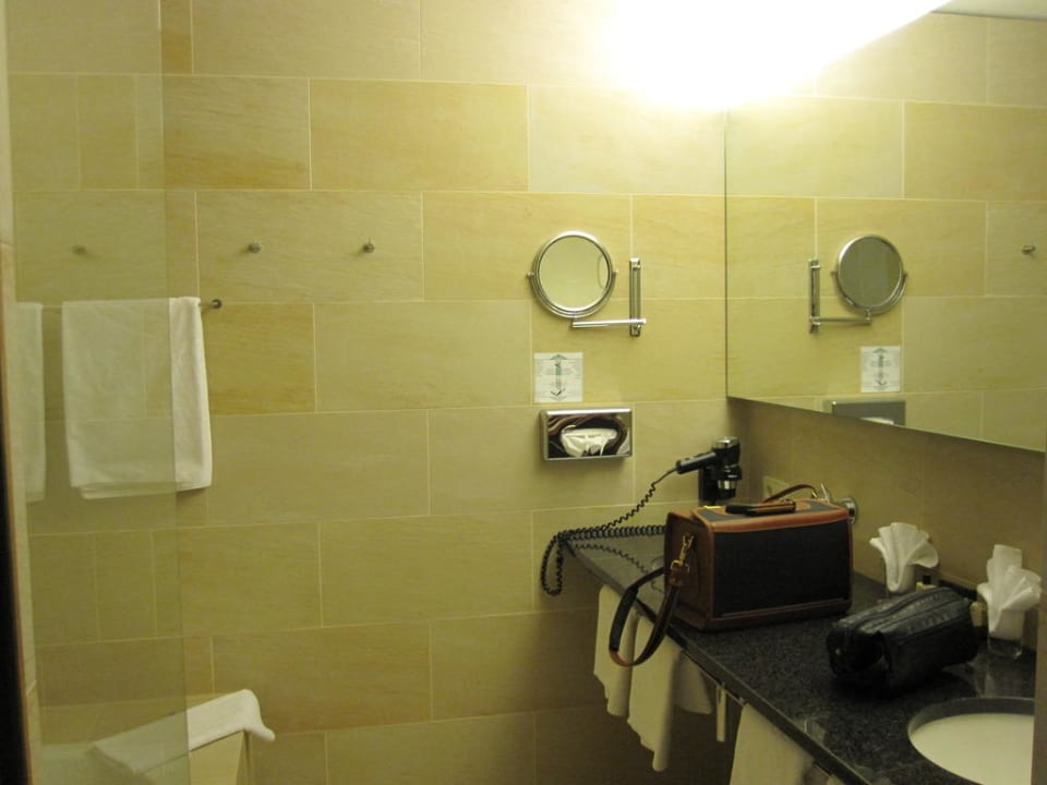 Badezimmer Hotel Steffisalp