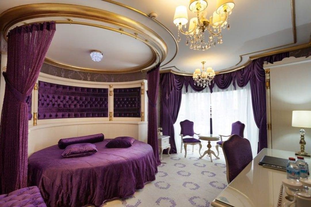 Superior  Hotel Ottoman's Life