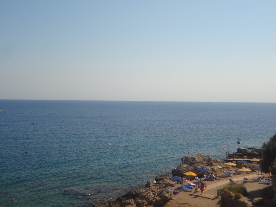 Der schönste Strand ist es nicht  Kresten Palace Hotel