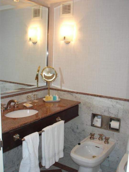 Bad Hotel Sheraton Pilar Hotel & Convention Center