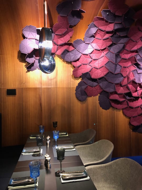 Gastro The Grove Design Hotel