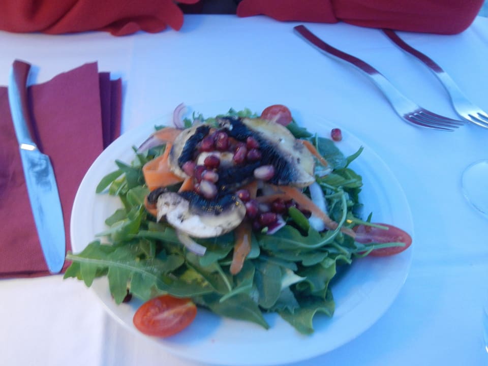 Leckerer Salat Hotel Monte Belvedere