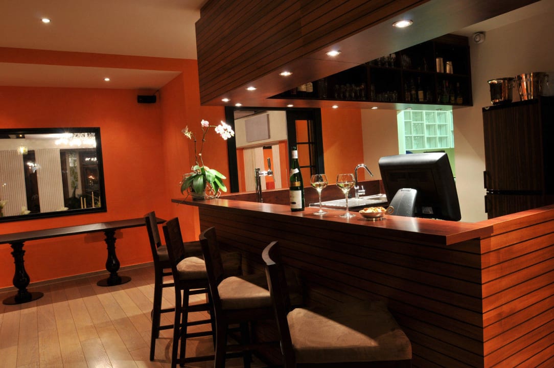 Bar Hostellerie St Barnabé