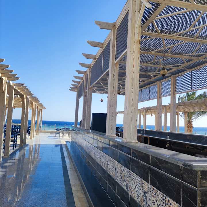 Strand Gravity Hotel & Aquapark Sahl Hasheesh