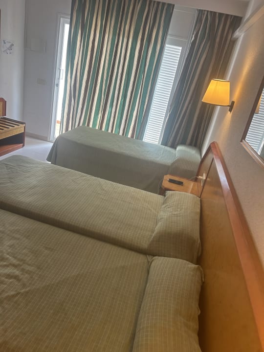 Zimmer Flipflop Cala Romantica