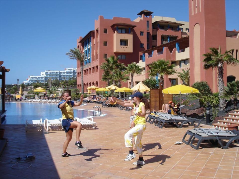 Animation am Pool H10 Tindaya