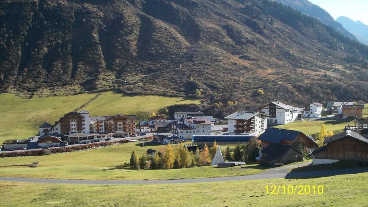 Blick zum Wirler Hof Alpenromantik Hotel Wirler Hof