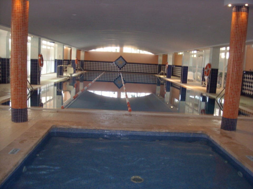 Der Innenpool Iberostar Waves Playa de Muro