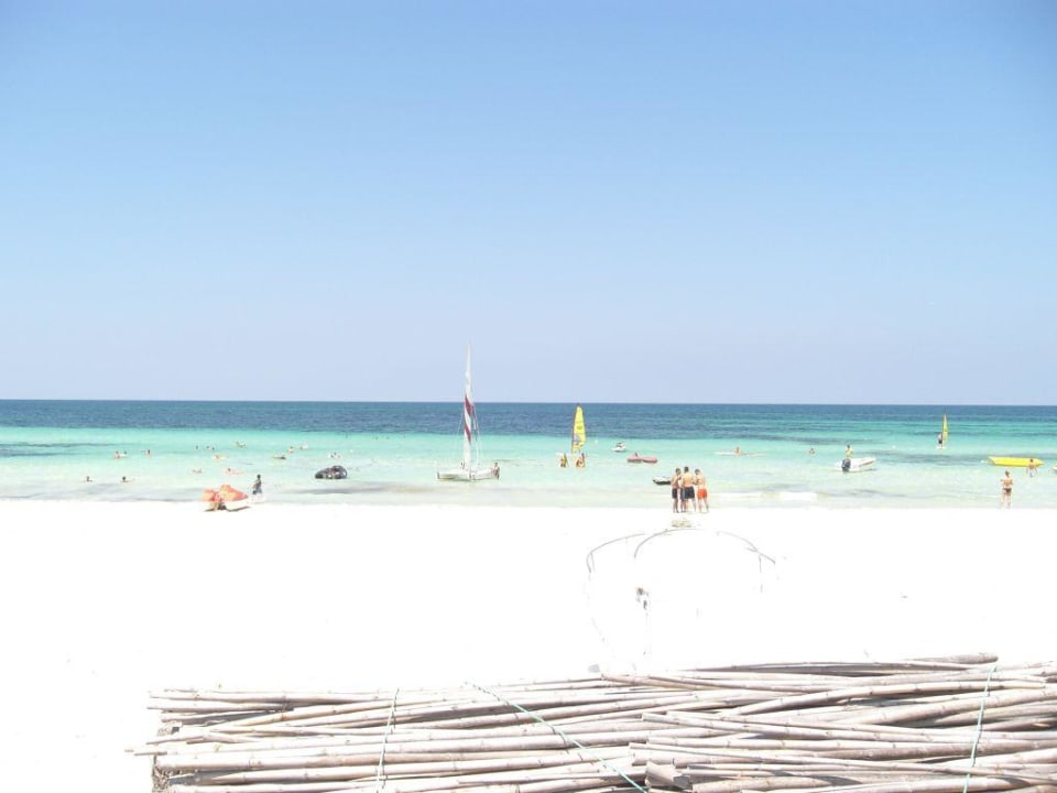 Blick auf den Hotelstrand Calimera Yati Beach