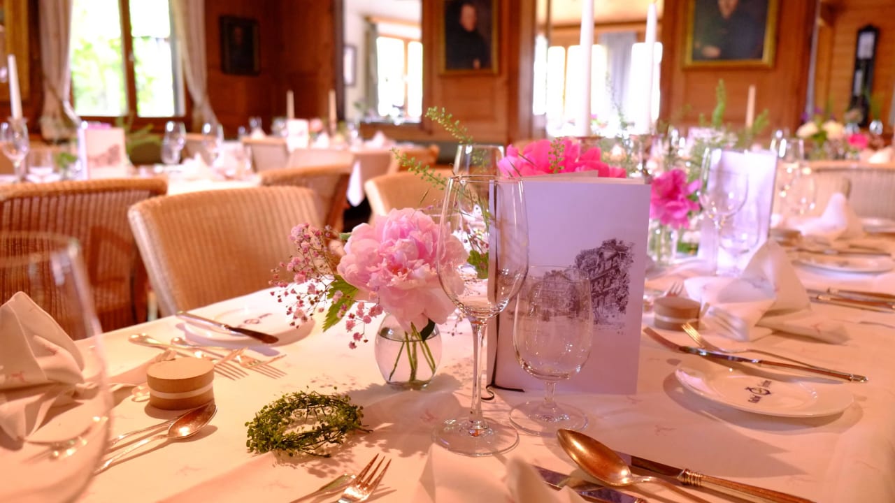 Landammannsaal festlich gedeckt Hirschen Schwarzenberg - Fine Hotel, Restaurant & Spa