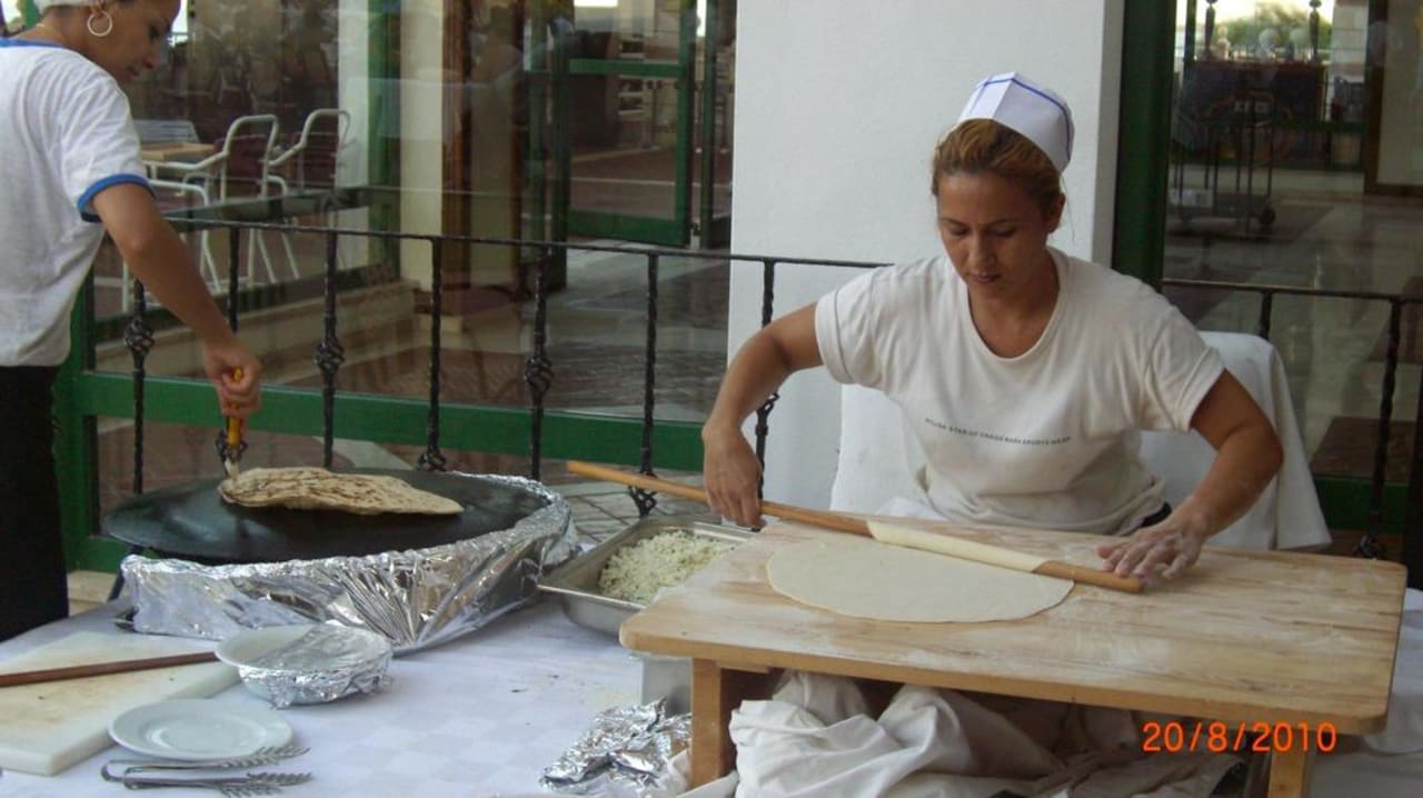 Trationelle Kost Salamis Bay Conti Resort Hotel & Casino