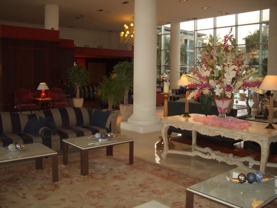 Lobby Grupotel Playa de Palma Suites & Spa