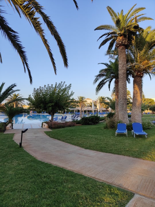 Pool Anissa Beach & Village