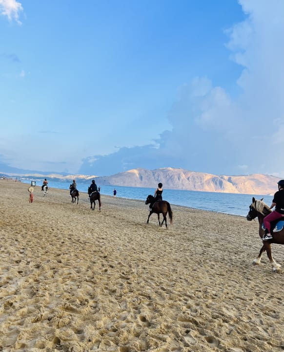 Strand Vantaris Luxury Beach Resort