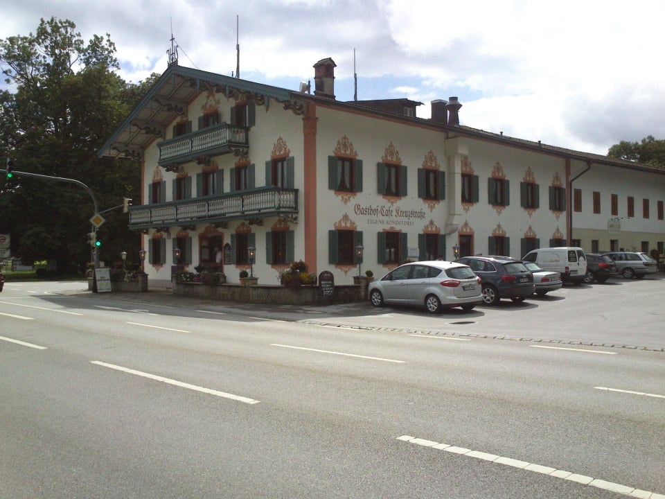 An der Kreuzung Tegernsee-Bad Tölz Gasthof Cafe Kreuzstraße Gmund