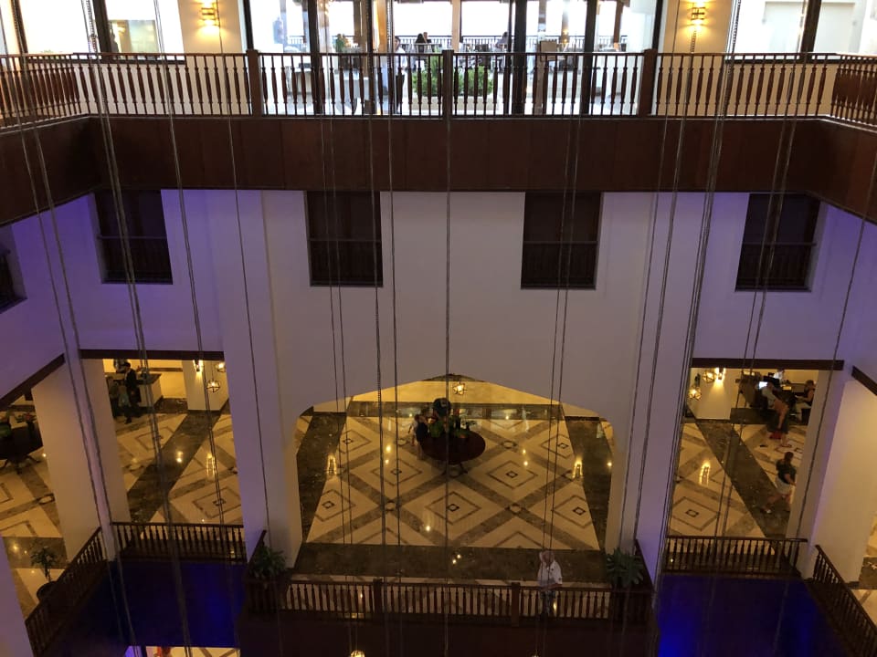 Lobby Steigenberger Aqua Magic