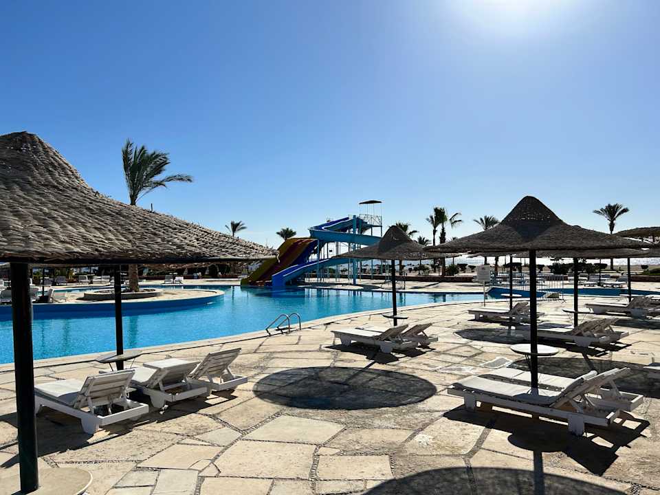 Pool Bliss Nada Beach Resort