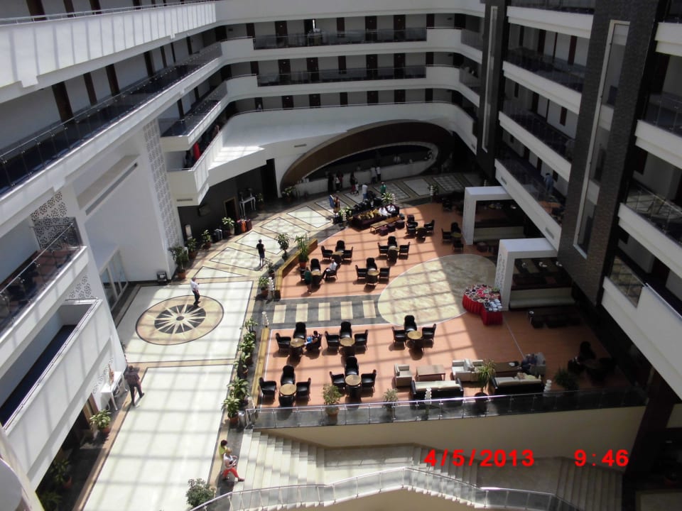 Ein toller Blick vom 4. Stock Seaden Sea World Resort & Spa