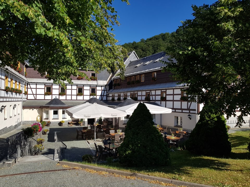 Außenansicht Naturhotel Lindenhof