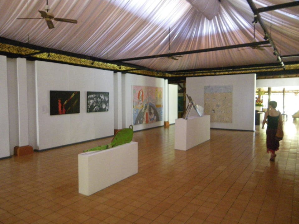 Art-Gallery Griya Santrian Beach Resort & Spa