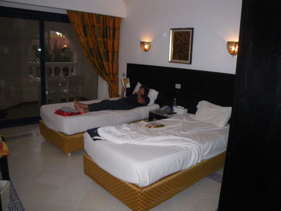 Zimmer 415 Pickalbatros Alf Leila Wa Leila Resort - Neverland Hurghada