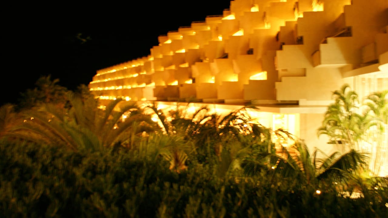 Nocą Landmar Playa La Arena