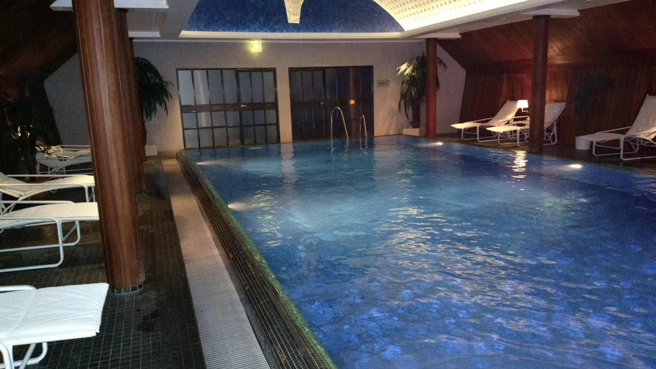 11 x 6 m, 1,35 m tief Hotel Taschenbergpalais Kempinski Dresden